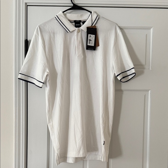 Hugo Boss White Polo with Navy Trim size M New - Picture 1 of 6